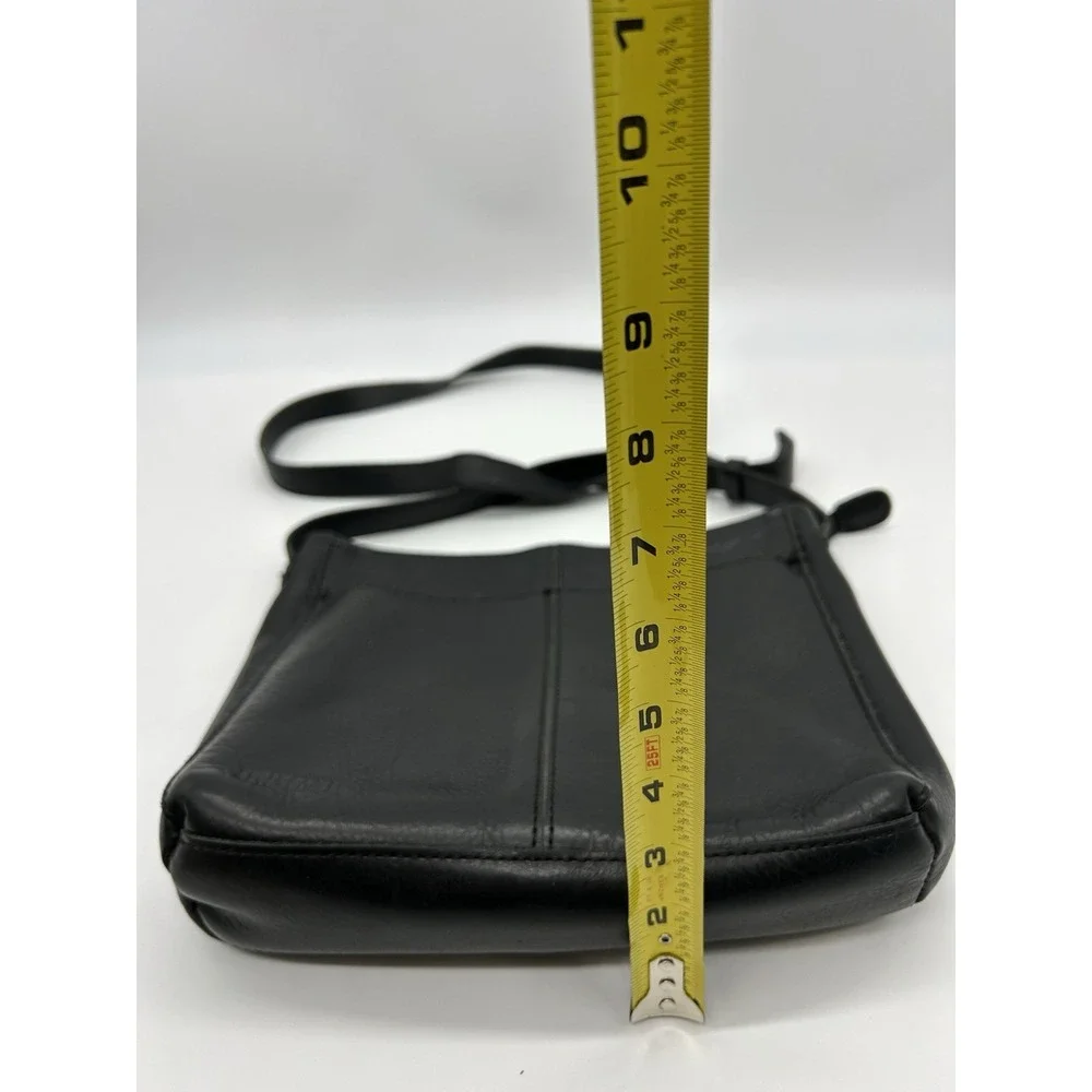 Duluth‎ Trading Co Lifetime Leather Sling Crossbody Bag Black Pebbled Purse